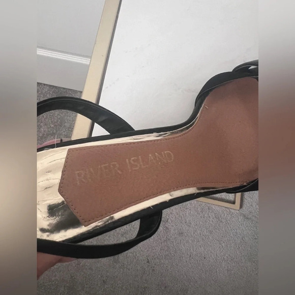 River Island  | Open Toe Black/Wood/Gold Block Heels | Size 8 (Fits like 9-9.5) - Picture 5 of 10